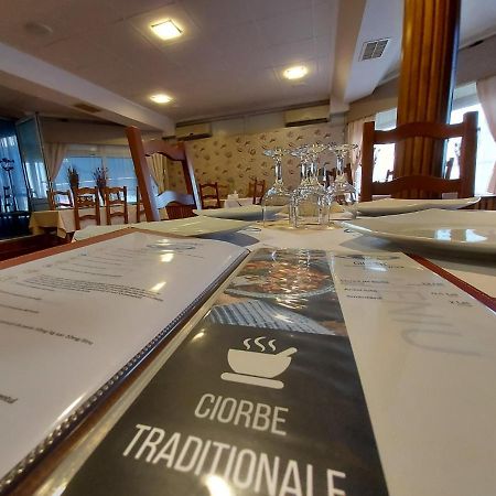 Motel Via Targu Mures Cristesti  Екстериор снимка