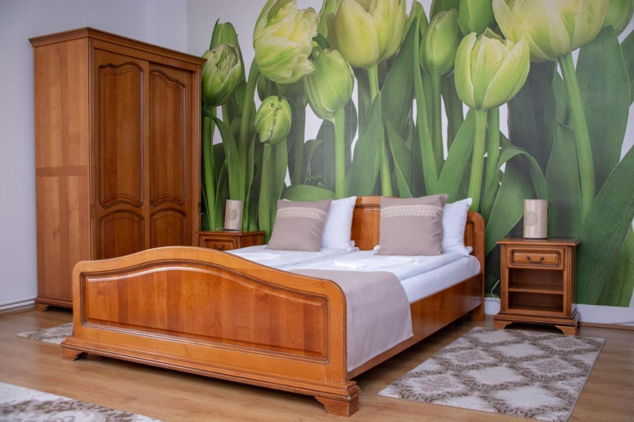 Motel Via Targu Mures Cristesti  Екстериор снимка