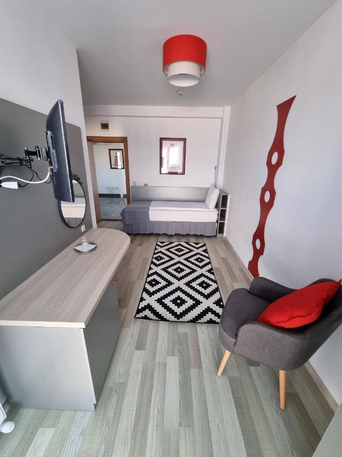 Motel Via Targu Mures Cristesti  Екстериор снимка
